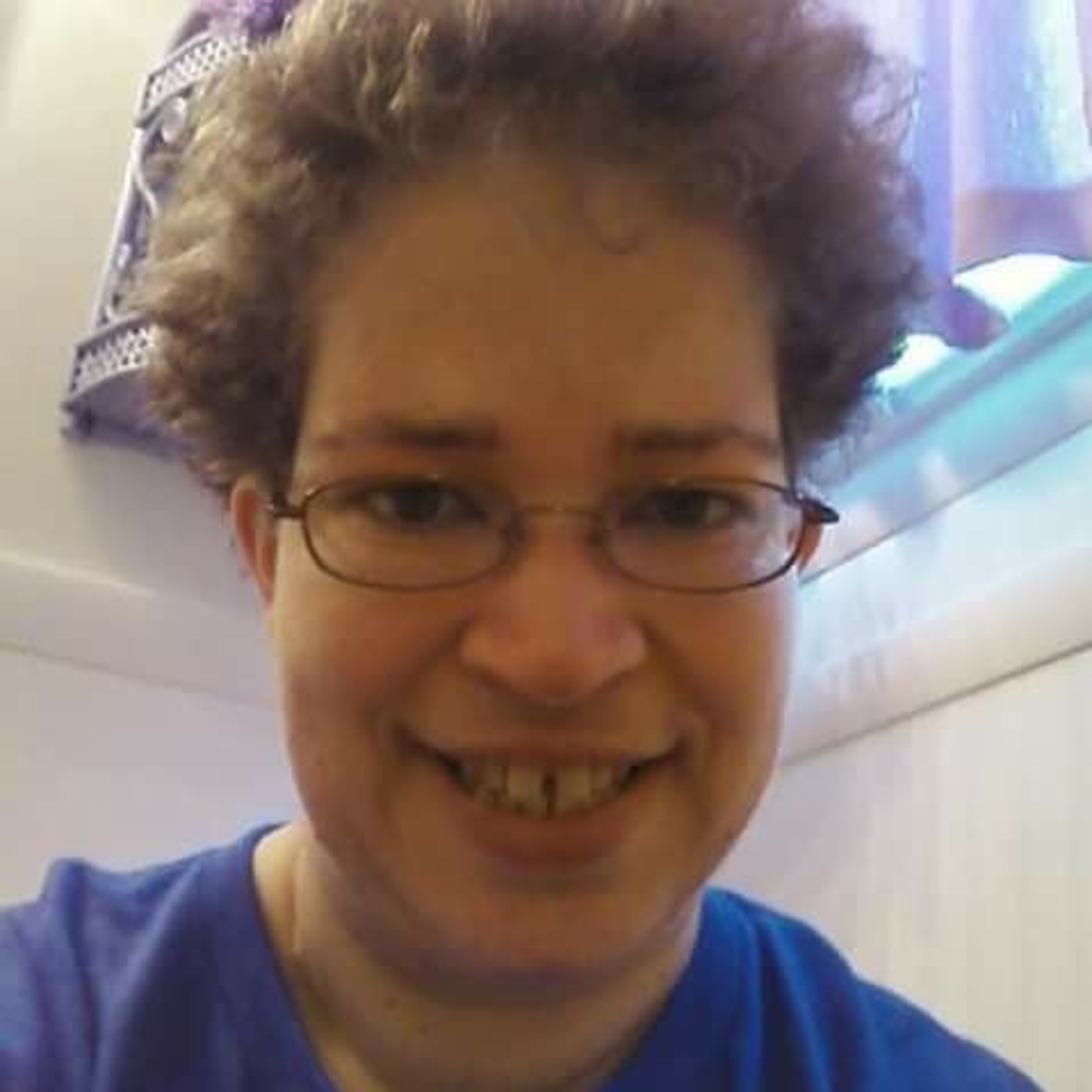 Meet your Posher, Denise